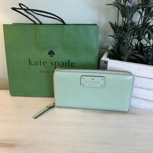 Kate Spade NY Zip Around Wallet Mint Green